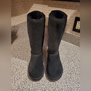 Bear Paw tall boots